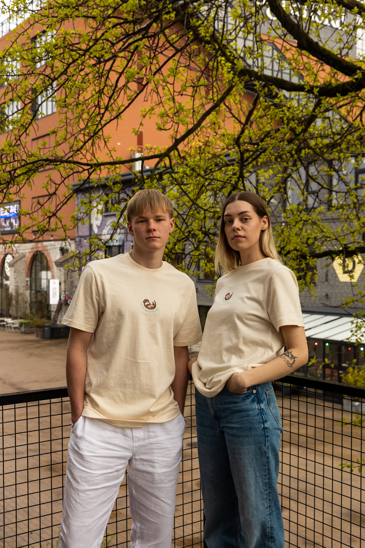 Armas t-särk | Hele